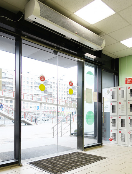 Водяная тепловая завеса Тепломаш КЭВ-60П3141W